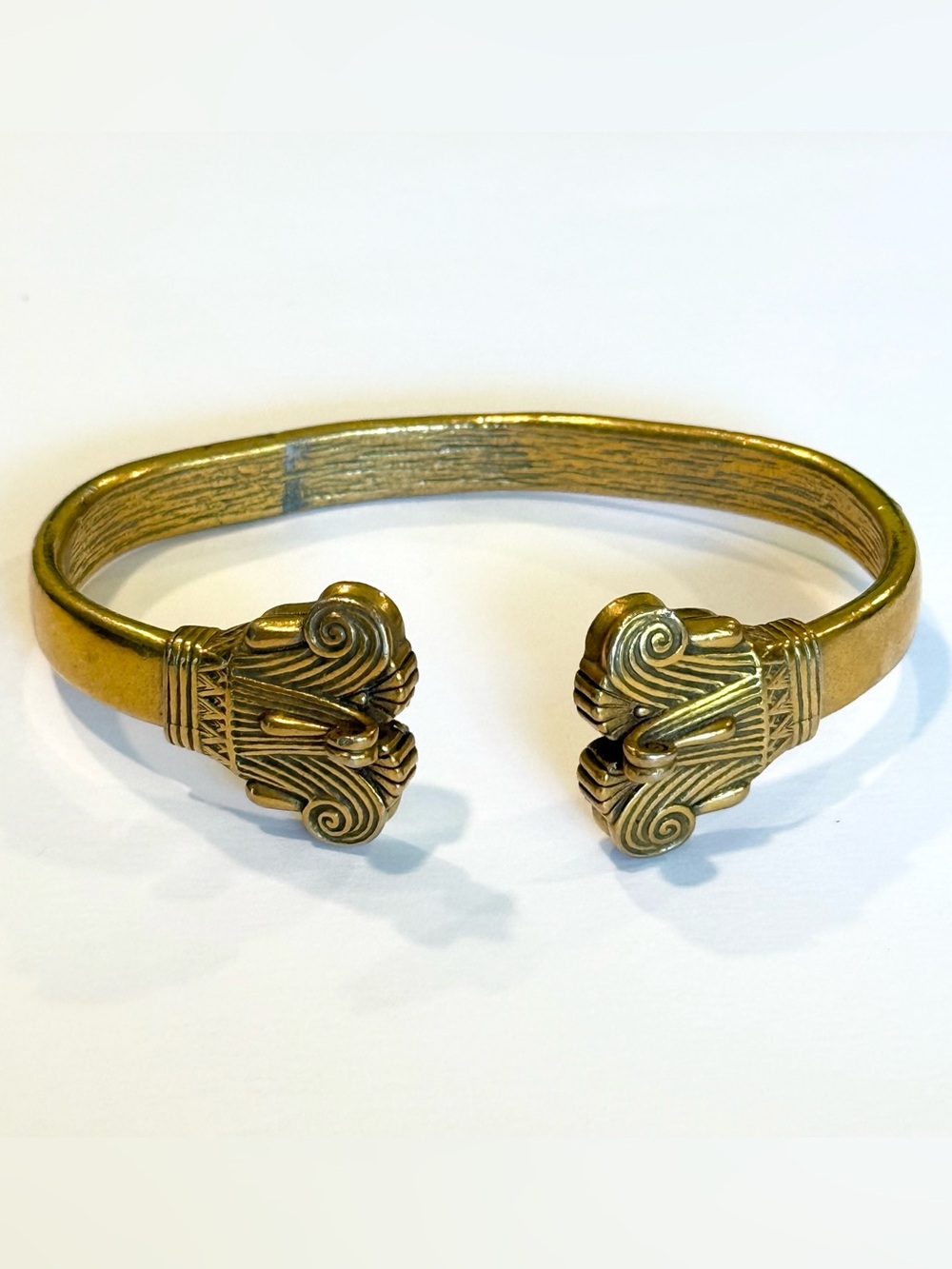 Vintage Bracelet Heritage Museum Reproductions Egyptian  Signed Chunky HMR CMA - Picture 2 of 13